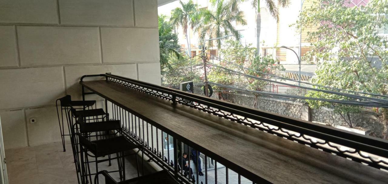Hotel Shalva ג'קרטה מראה חיצוני תמונה