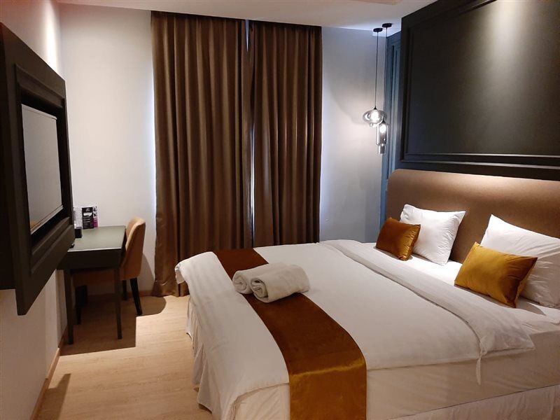 Hotel Shalva ג'קרטה מראה חיצוני תמונה