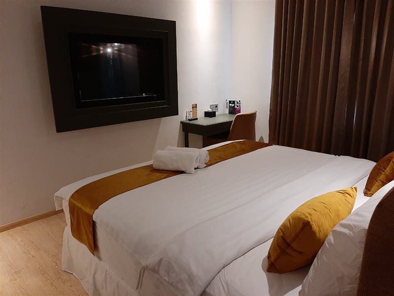 Hotel Shalva ג'קרטה מראה חיצוני תמונה